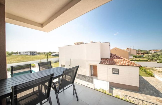 Vrsi Beautiful Apartments With Pool - A1 - Foto 1