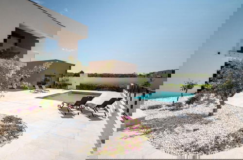 Photo 19 - Vrsi Beautiful Apartments With Pool - A3