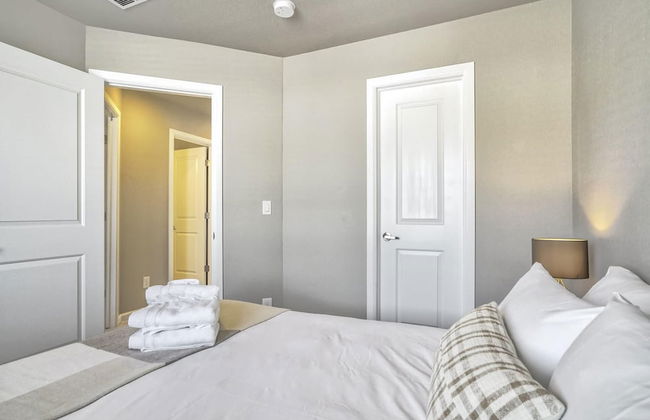 3BD Modern Home Close to Usafa - Photo 6