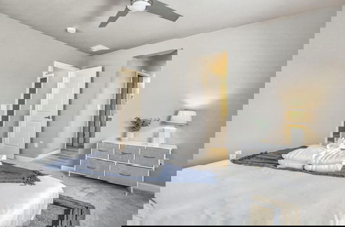 Photo 4 - 3BD Modern Home Close to Usafa