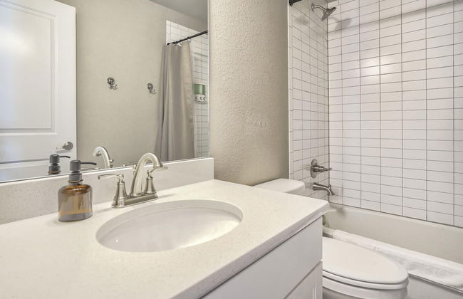 3BD Modern Home Close to Usafa - Photo 25