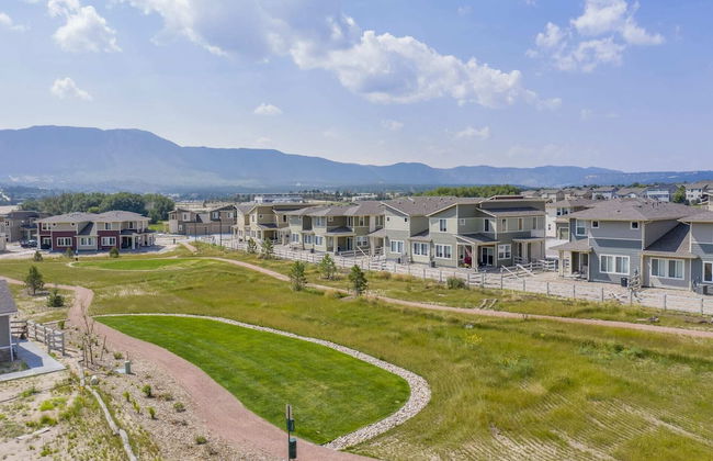 3BD Modern Home Close to Usafa - Photo 34