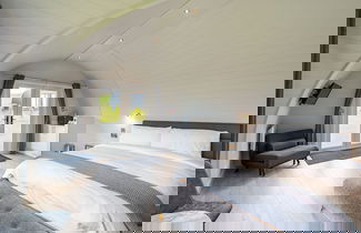 Foto 2 - The Vu Snugs