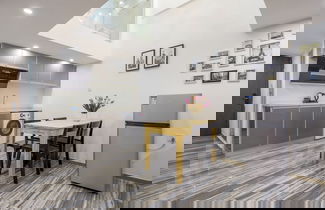 Foto 33 - Serveyou International Apartment - Free Airport Pickup Service & Free Canton Fair Shuttle Bus