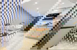 Foto 27 - Serveyou International Apartment - Free Airport Pickup Service & Free Canton Fair Shuttle Bus