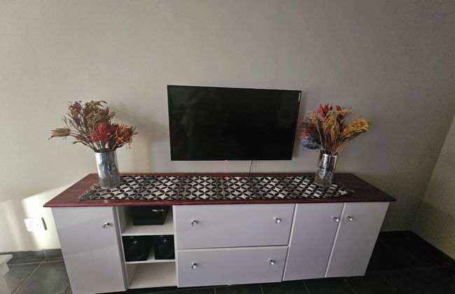 Amberdale Estate Self Catering - Photo 2