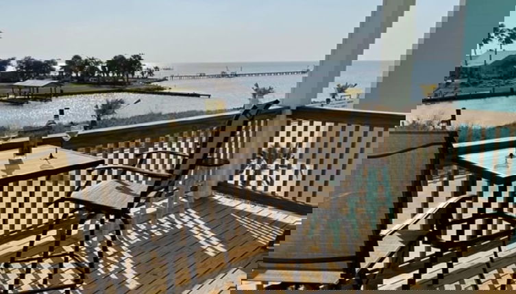 Foto 1 - Oasis on the Bay