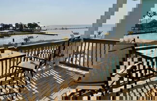 Foto 1 - Oasis on the Bay
