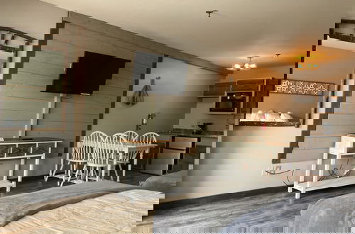 Foto 6 - Gold Suites Rentals