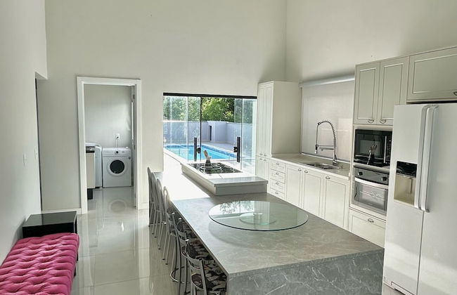 Casa luxuosa De Piscina e Hidromassagem - Foto 8