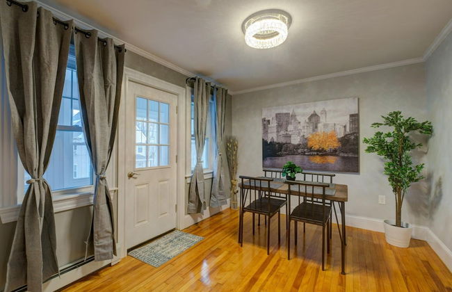 Spacious 2bd 1ba Free Parking 3D Tour - Photo 10
