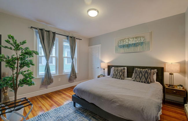 Spacious 2bd 1ba Free Parking 3D Tour - Photo 12