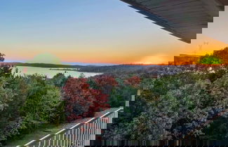 Foto 1 - Sunset Daydream Elegant Condo on Table Rock!