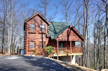 Foto 1 - Secluded Memories 2 Bedroom Cabin by RedAwning