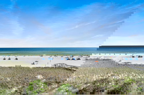 Photo 77 - La Playa 202