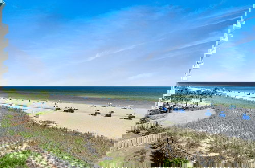 Photo 78 - La Playa 202