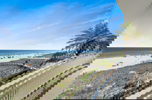 Photo 79 - La Playa 202
