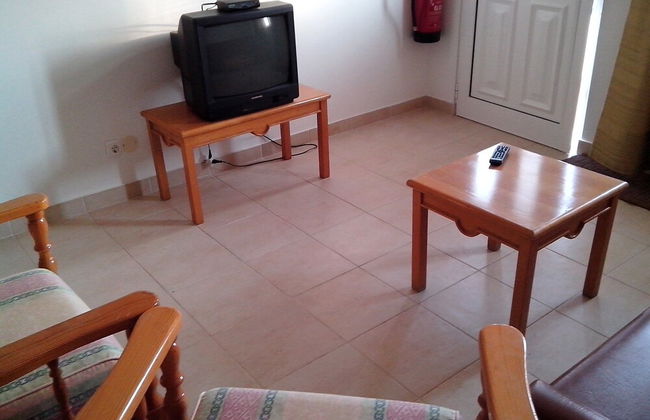 Iconic Apartment with 2 bedrooms & full kitchen 2 Apts by RedAwning - Foto 16