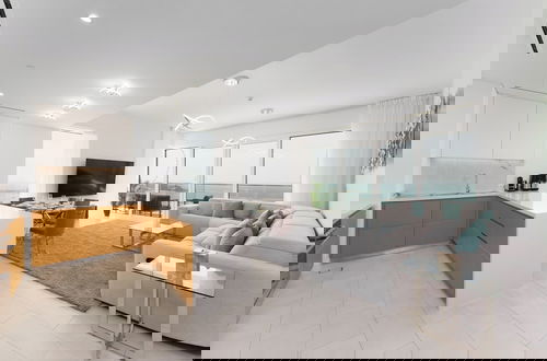 Foto 25 - Maison Privee - Seaside JBR Living w/ Open Sea & Bluewaters Views