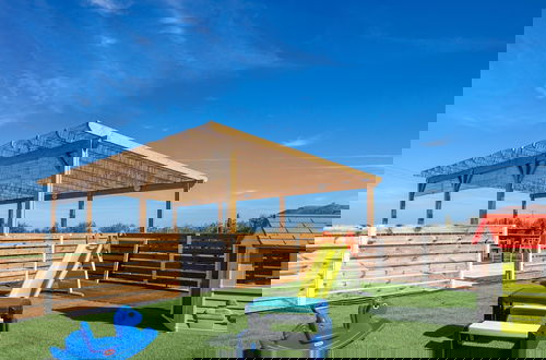Foto 56 - Villa Red Sunset by Estia