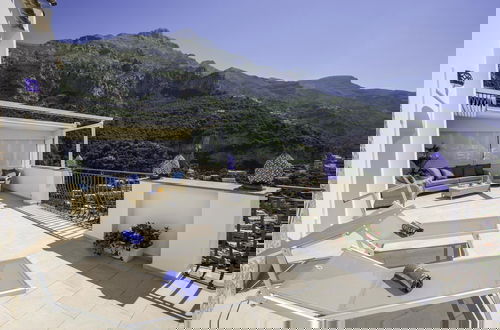 Photo 2 - Scrigno in Positano With 1 Bedrooms and 1 Bathrooms