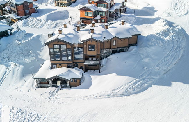 Inuksuk Lodge 4800 sq ft of Excellence - Foto 68