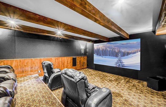 Inuksuk Lodge 4800 sq ft of Excellence - Foto 40