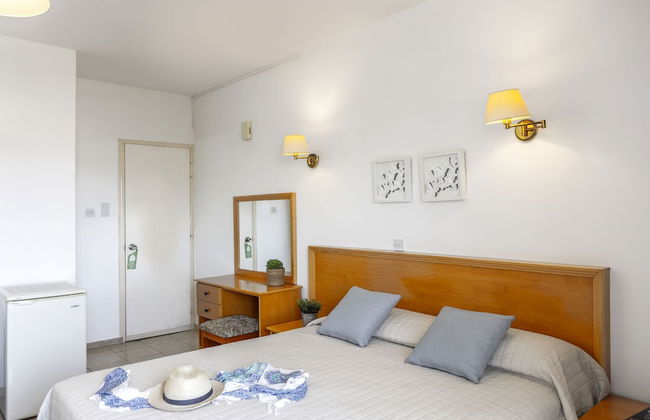 Stephanos Hotel Apartments - Photo 25