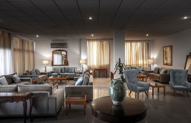 Stephanos Hotel Apartments - Photo 3