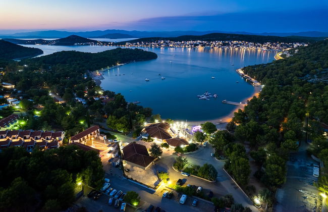Camping Jezera Lovišća - Foto 37