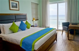 Photo 3 - Ocean Edge Suites & Hotel Colombo