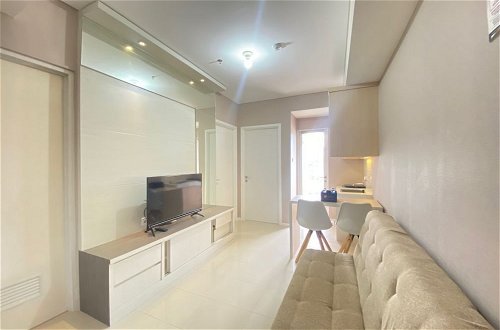 Photo 11 - Cozy and Minimalist 2BR Apartment at Parahyangan Residence