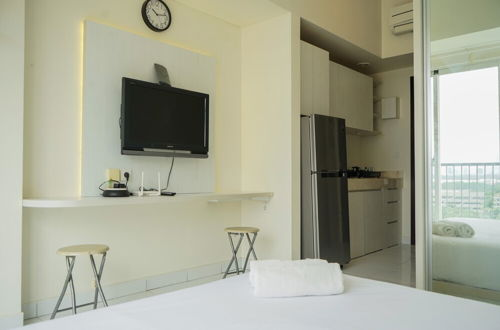 Photo 2 - Cozy and Comfortable Studio at Casa de Parco Apartment