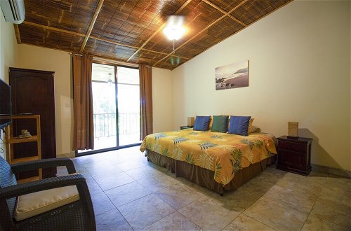 Foto 29 - Bali Inspired Casa Cascada w Jungle Views Wi-fi Private Pool ac