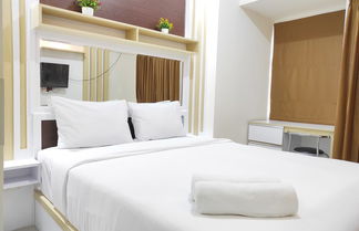 Photo 2 - Tranquil Studio Apartment At Vida View Makassar