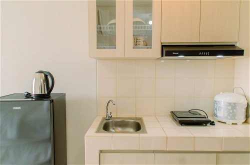 Photo 7 - Nice and Cozy Studio at Serpong Green View Apartment