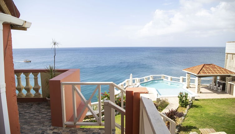 Photo 1 - Castle Cove-Ocean Front Villa