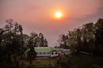 Photo 18 - Amã Stays & Trails Makaibari Bungalow, Darjeeling