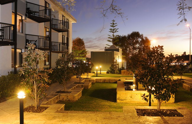 Lodestar Waterside Apartments - Foto 1