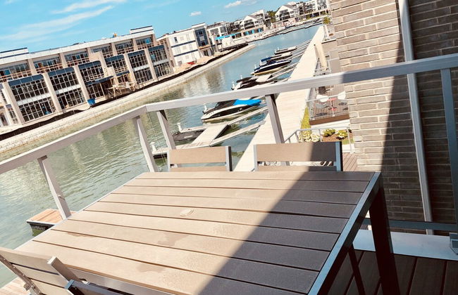 Friday Harbour Resort - Photo 45