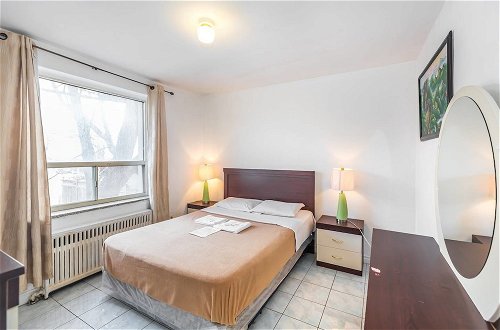 Foto 5 - Magnificent Studio at Leaside -10 Mins to Downtown