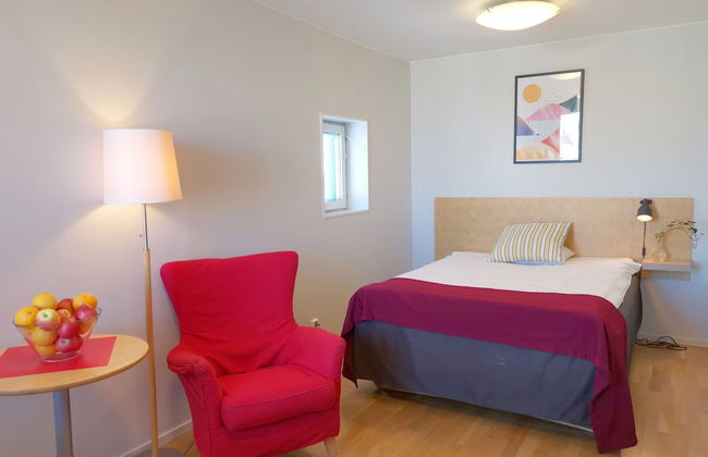 2Home Hotel Apartments - Photo 16