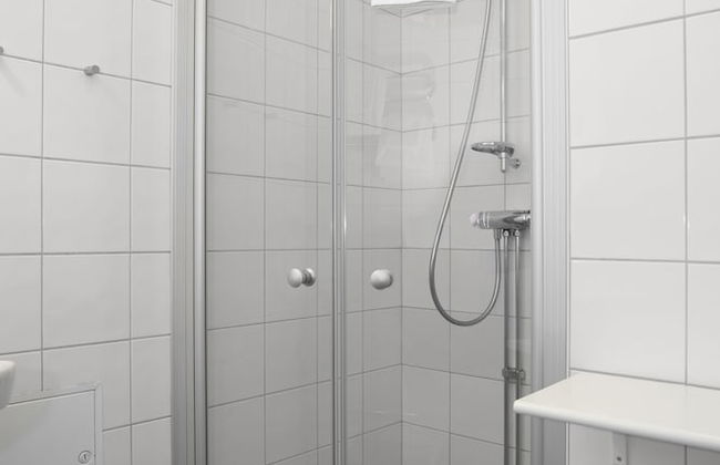 2Home Hotel Apartments - Photo 37