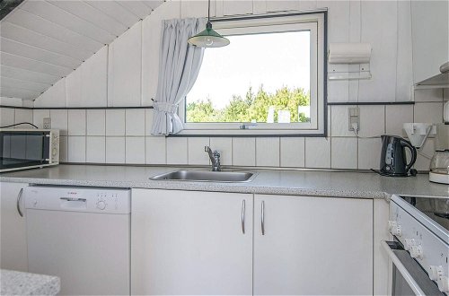 Photo 5 - 6 Person Holiday Home in Romo