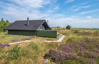 Foto 1 - 6 Person Holiday Home in Romo