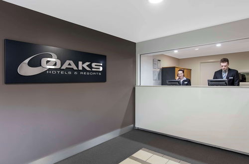 Photo 3 - Oaks Brisbane Mews Suites