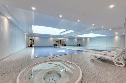 Photo 1 - Waterlane Riverside SPA, Pool & Gym by Downtown Apartments