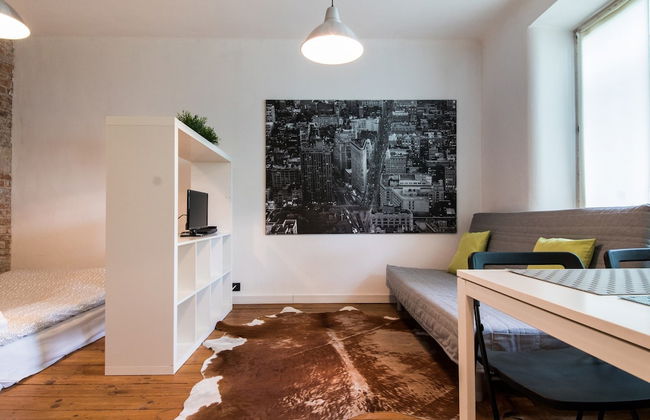 Bizzi LuxProchnika Studio - Photo 1