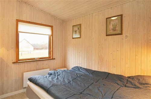 Photo 3 - 5 Person Holiday Home in Lokken