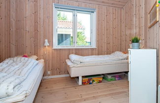 Photo 3 - 8 Person Holiday Home in Ulfborg